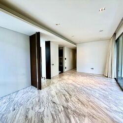 Sui Generis (D10), Condominium #632914291